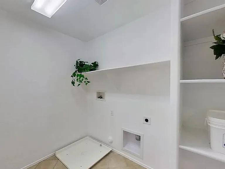 10567 E Pleasant Pasture Dr — Photo 22