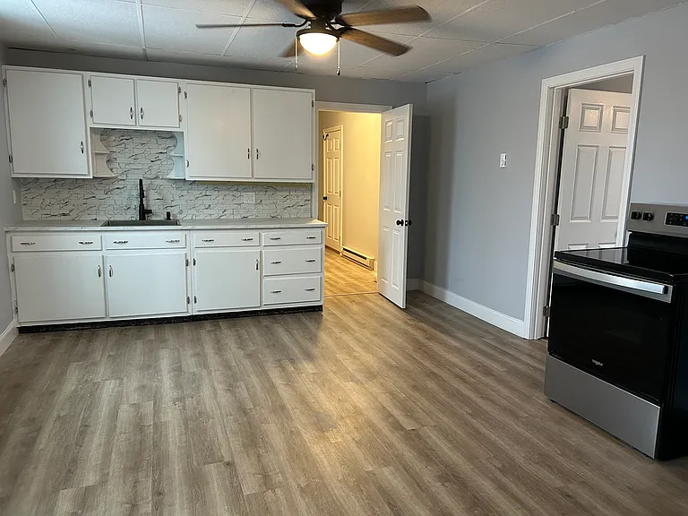 86 Richards Ave #2 — Photo 1