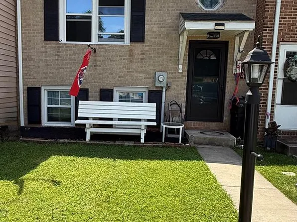 244 Juniper Dr, Etters, PA 17319