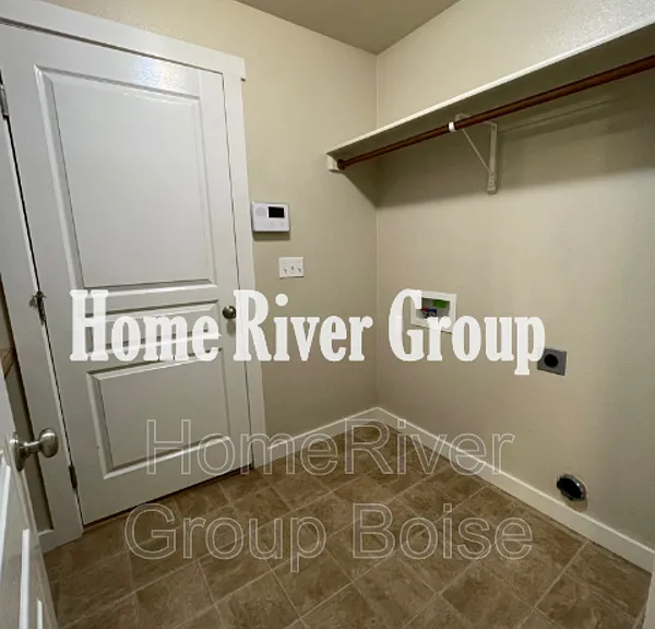 6397 S Warwickshire Ave — Photo 11
