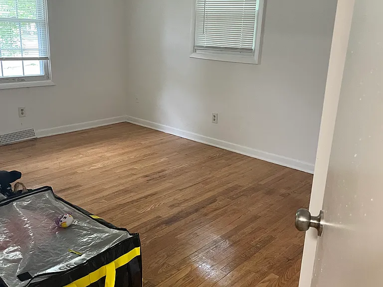 8018 Hammond St — Photo 8