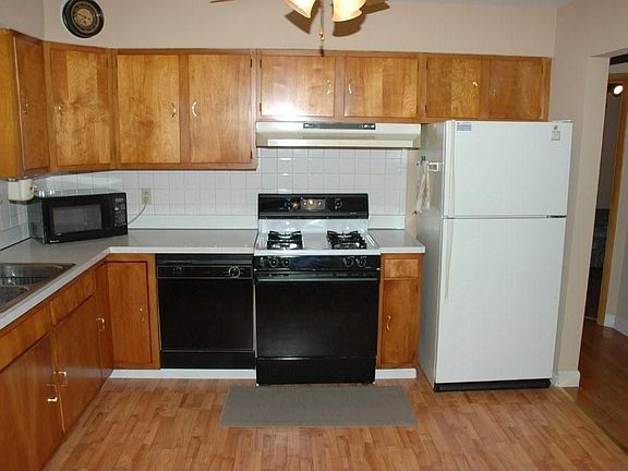 4th image of 4323 Beethoven Ave