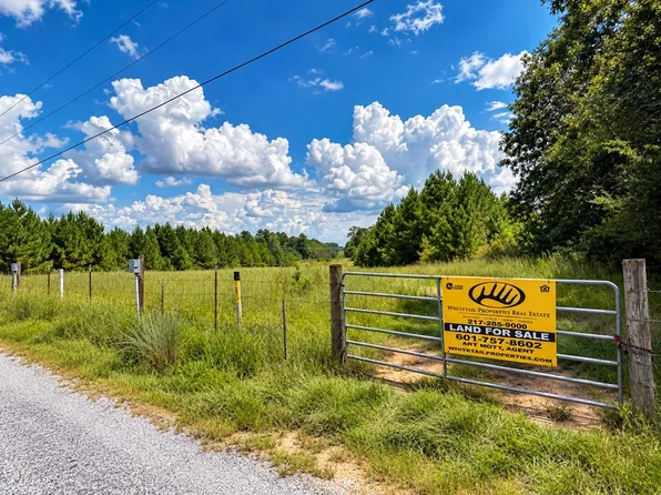 Highway 13, Lucas, MS 39474