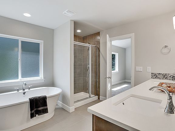 5th image of 21324 113th Street Ct E