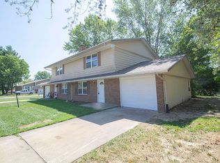 4600 W Millbrook Dr #B, Columbia, MO 65203