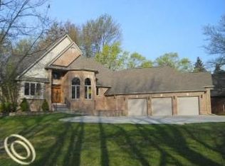 53235 Fairchild Rd, Macomb, MI 48042