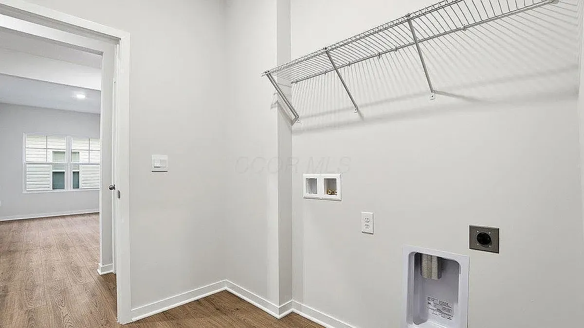 3 bed, 1748 sqft, $2,799 — Photo 4