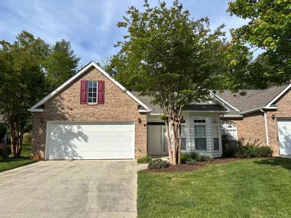 103 Villas Way Dr, Lynchburg, VA 24502