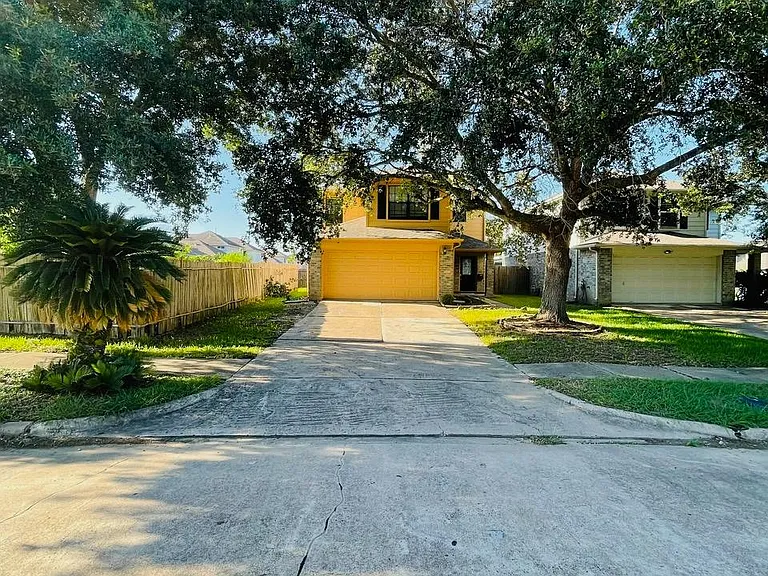 3915 Vauxhall Dr S — Photo 6