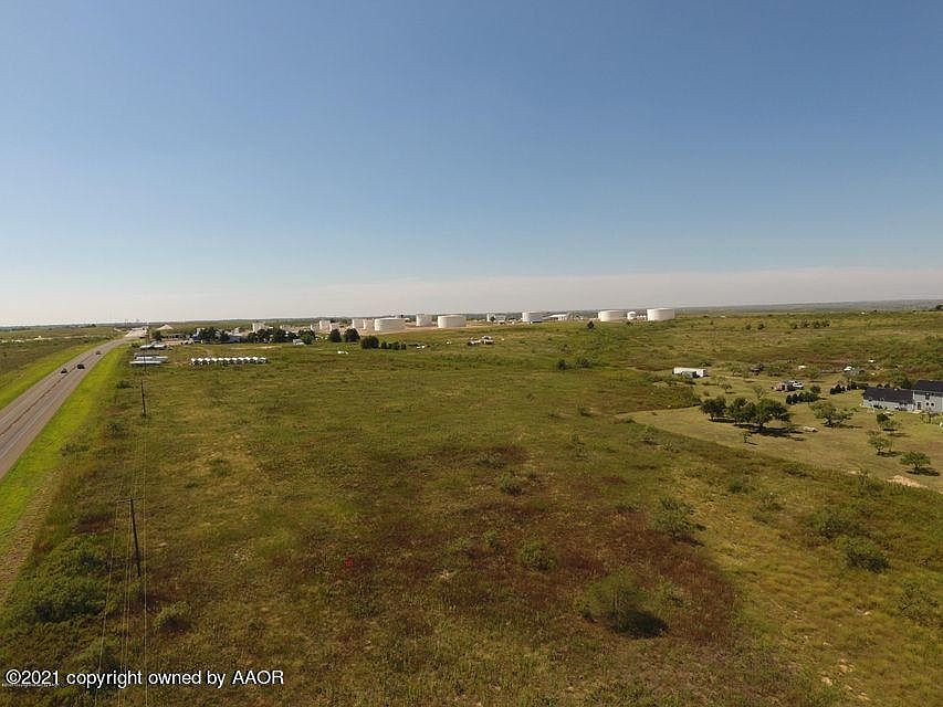 2nd image of W Yucca Ave