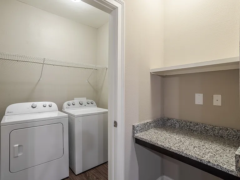 Integra Vistas Apartments — Photo 9