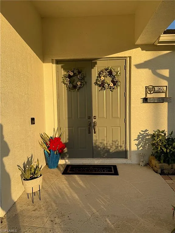 3 bed, 2.0 bath, 1839 sqft, $1,895 — Photo 2