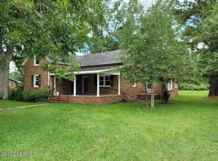 112 Chappin St, Chadbourn, NC 28431
