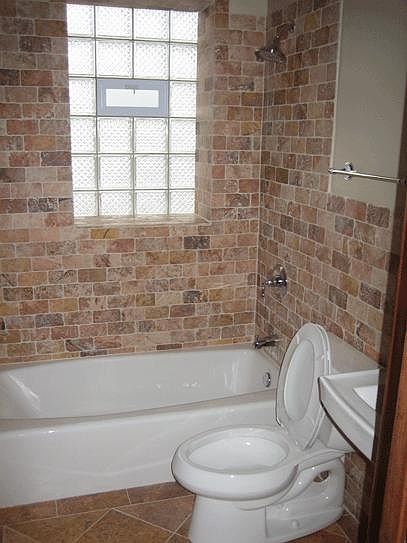 2nd image of 4305 N Richmond St #1E