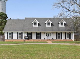 10040 Country Rd, Mobile, AL 36695