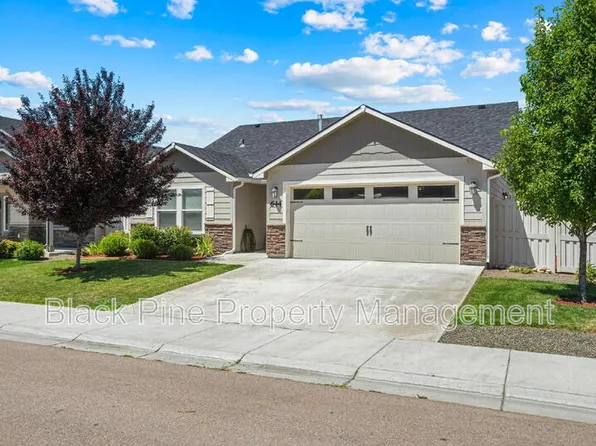644 Stanley Lake St, Middleton, ID 83644