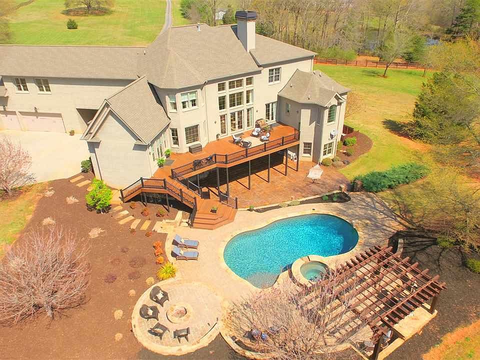 208 Bruce Farm Rd, Simpsonville, SC 29681 Zillow