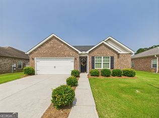 219 Cottage Cir, Byron, GA 31008