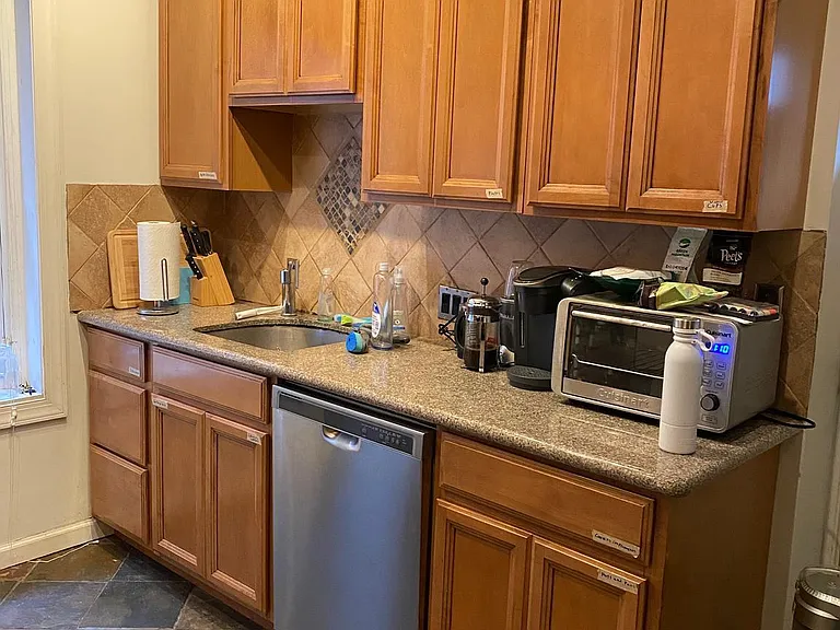 3212 Winter St #1 — Photo 3