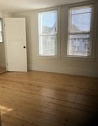 2nd image of 176-178 Hyde Park Ave #178-2