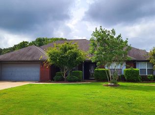 159 Oakcrest Rd, Huntsville, AL 35811