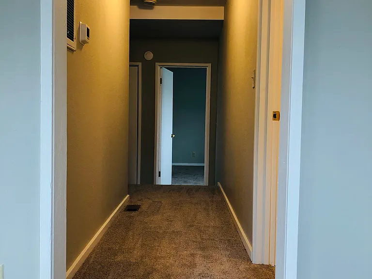 4426 Alice St — Photo 7