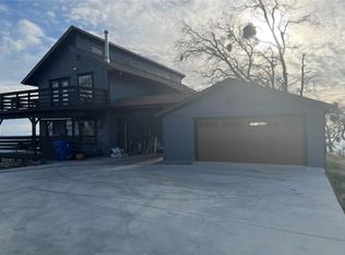 30420 Starland Dr, Tehachapi, CA 93561