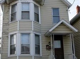 1521 Devine St, Schenectady, NY 12308