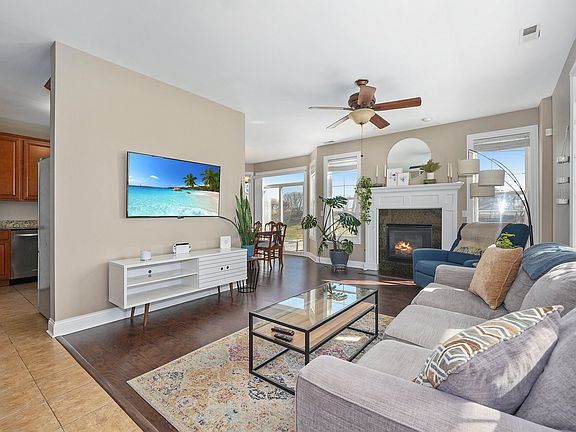 4th image of 15241 W Kenmare Cir