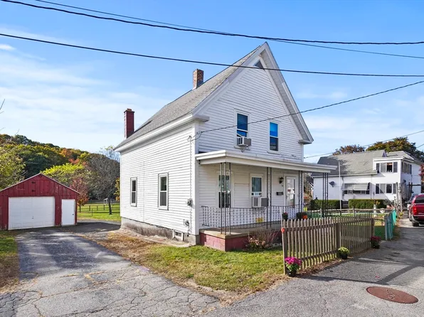 54 Vaughn St, Gardner, MA 01440