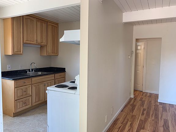 2nd image of 430 Cedar St APT 2