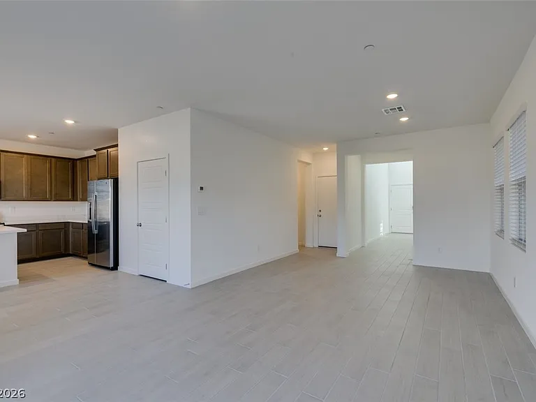 405 Isla Enclave Way — Photo 16