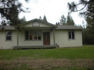 13916 E Bridges Rd, Elk, WA 99009
