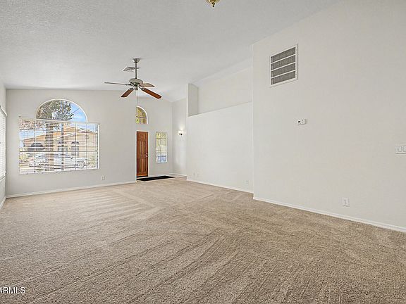 3rd image of 879 E HEARNE Way