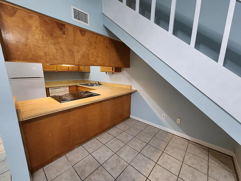 332 Hayden Rd — Photo 9