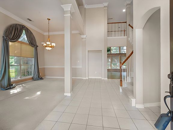 5th image of 1200 Danbury Dr