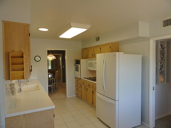 3rd image of 13834 N Kaanapali Dr
