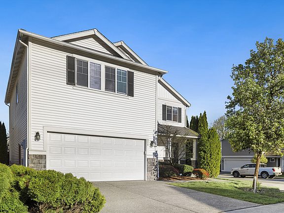 Front Corner Lot
