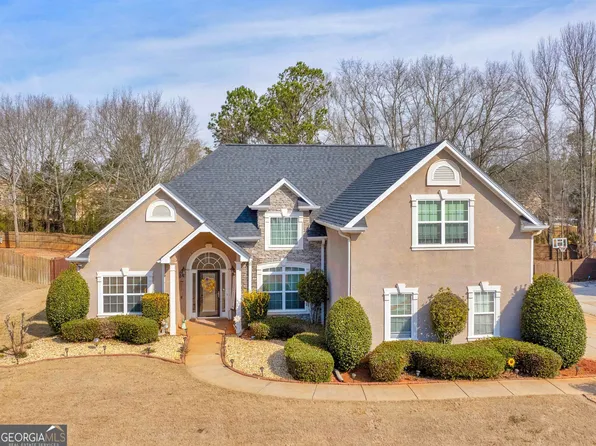 469 Glouchester Dr, Locust Grove, GA 30248