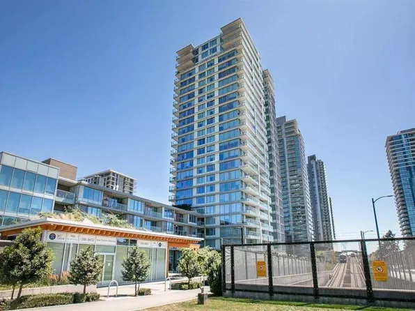 8031 Nunavut Ln #2207, Vancouver, BC V5X 0C9