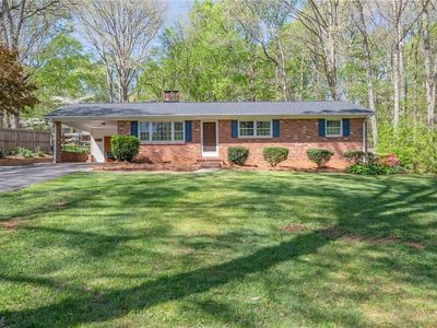 6065 Lura Rd, Winston Salem, NC, 27104