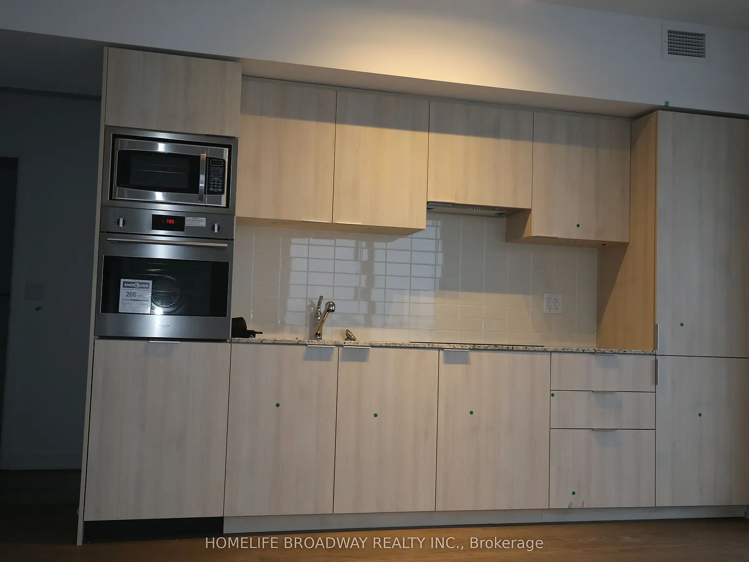 2 bed, $3,950 — Photo 3