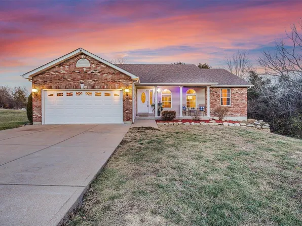 50 Monte Rosa Dr, De Soto, MO 63020