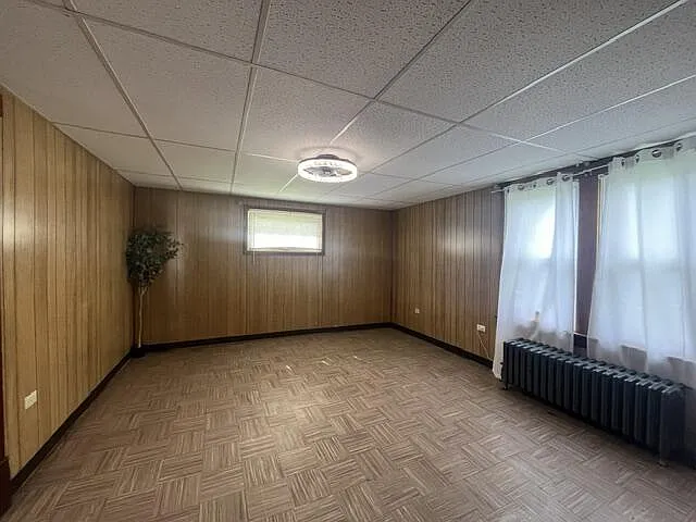 3 bed, 1.0 bath, $850 — Photo 3