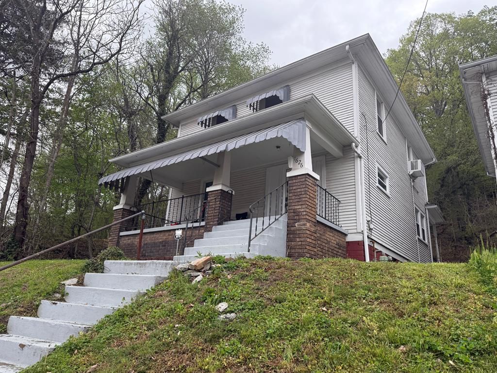 Real estate listing image