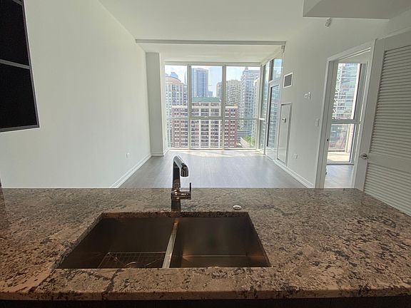 2nd image of 740 N Hudson Ave #1601