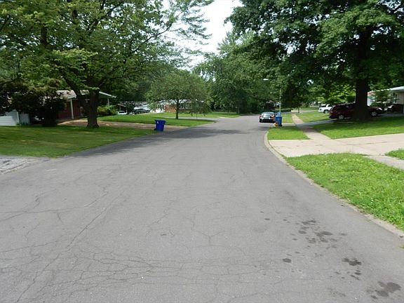 5th image of 2665 Steeplechase Ln