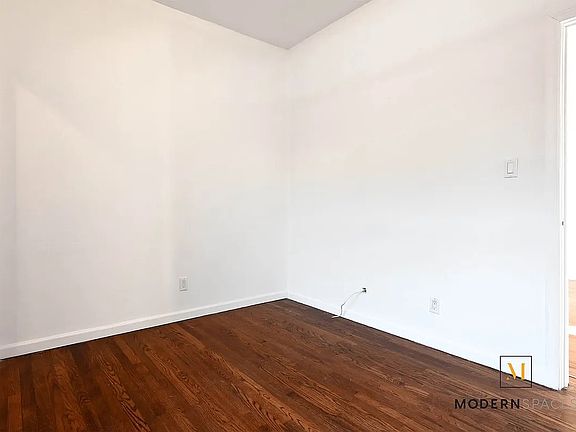 5th image of 30-17 34th St #4C