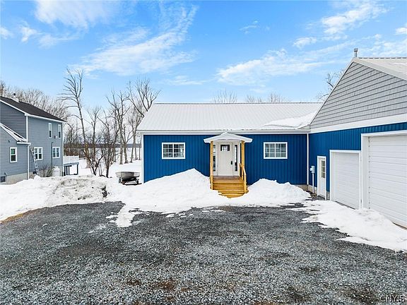 3rd image of 6879 Stevens Rd