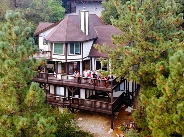 1273 Yosemite Dr, Lake Arrowhead, CA